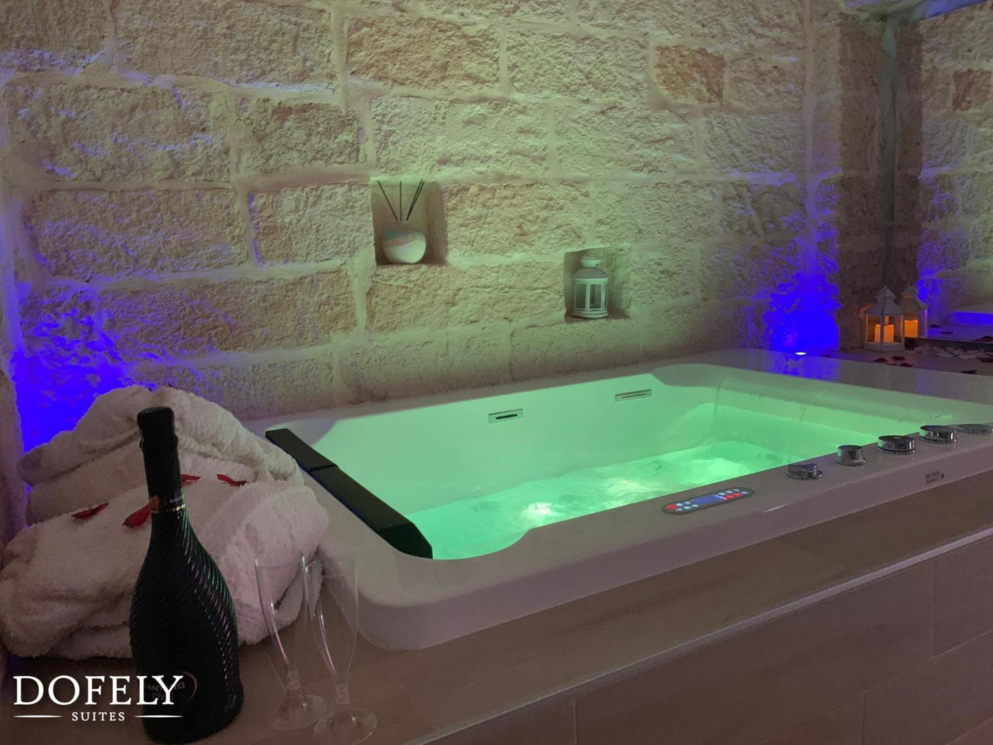 Dofely - Suite By The Sea Polignano a Mare Exteriör bild